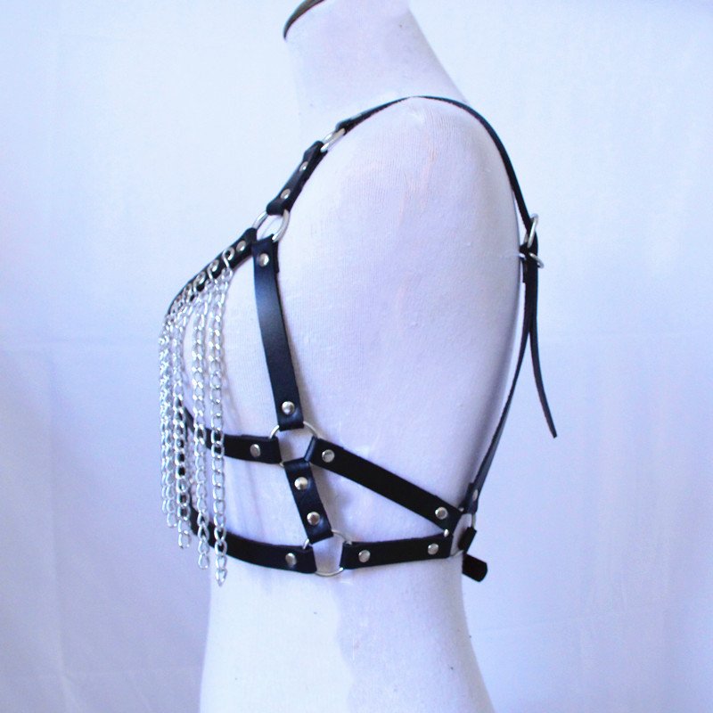 Fashion Punk Woman Sexy Bondage gear Leather Harness Chain Tassel Bra Exotic Lingerie Gothic Body Chain Belt Lingerie