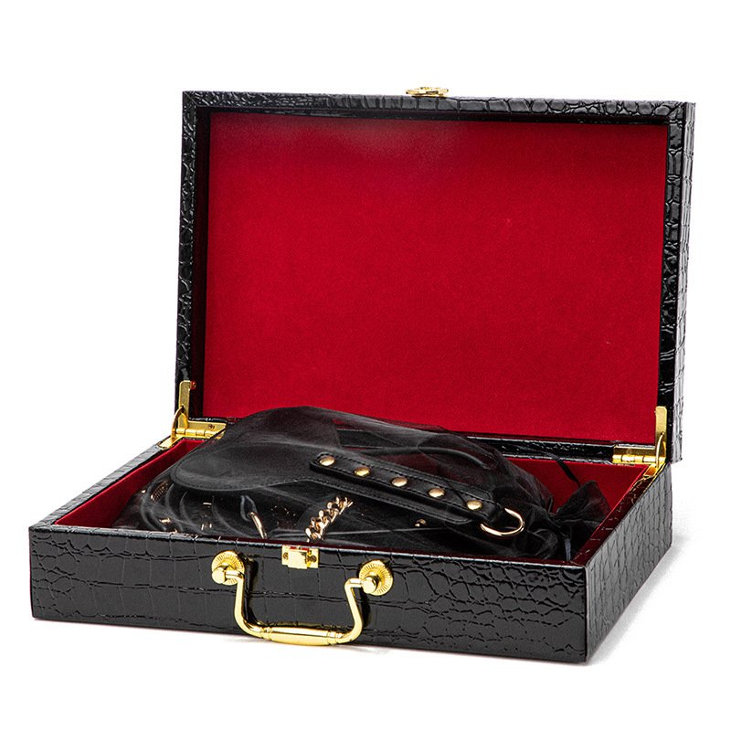 Luxury Bondage Fetish Equipment Handcuff Mask Whip Couple SM Flirting Bondage Gear PU Leather BDSM Kits Adult Sex SM