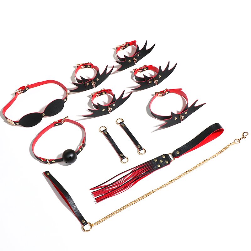 Metal Leather Bdsm Bondage Gear Butterfly Blindfold Adjustable Sex Handcuffs Leather Whip