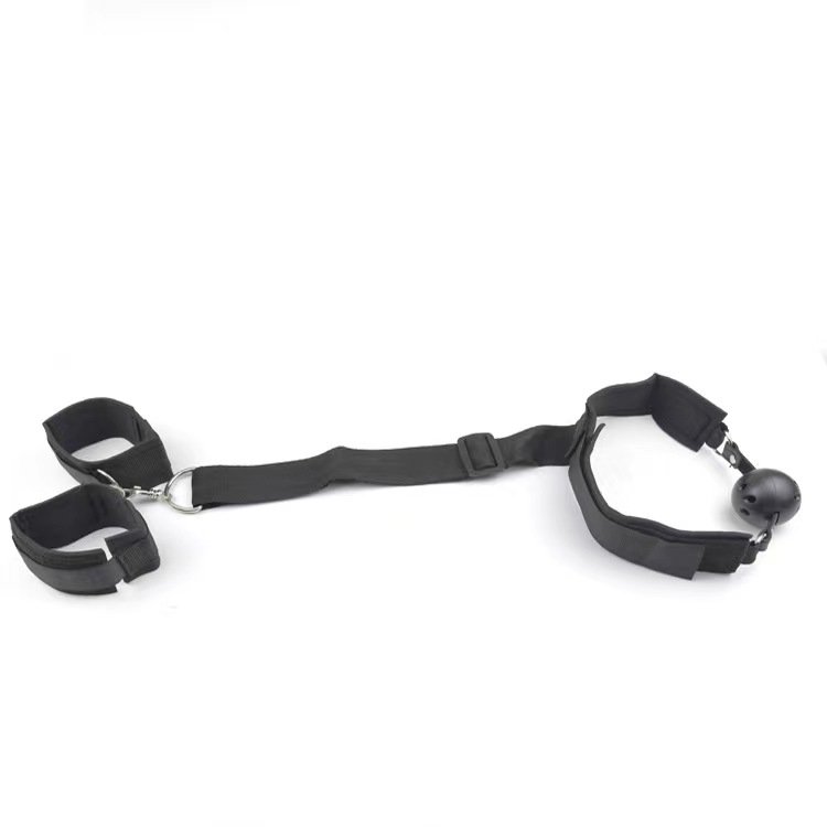 Hot Selling SM Kit Adult Sex Bondage Restraints BDSM Ball Mouth Gag with Leather Handcuffs