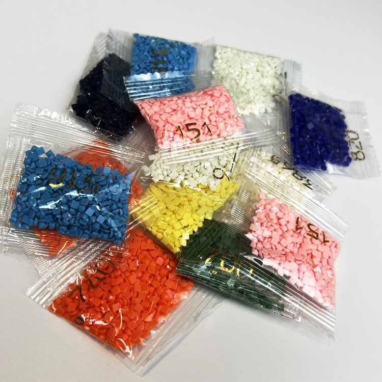 Low moq eco-friendly DMC 447 colors available round square painting beads in bag embroidery drills diamond painting accessory