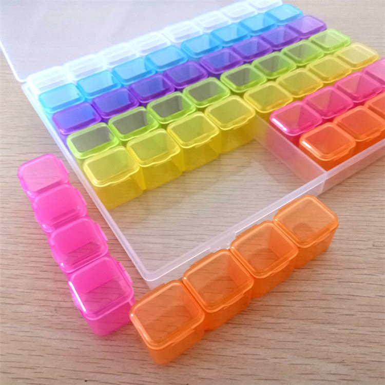 Diamond Painting Tool Box 56 Grid Square Plastic Box Independent Small Square Boxes Jewelry Diamond Storage