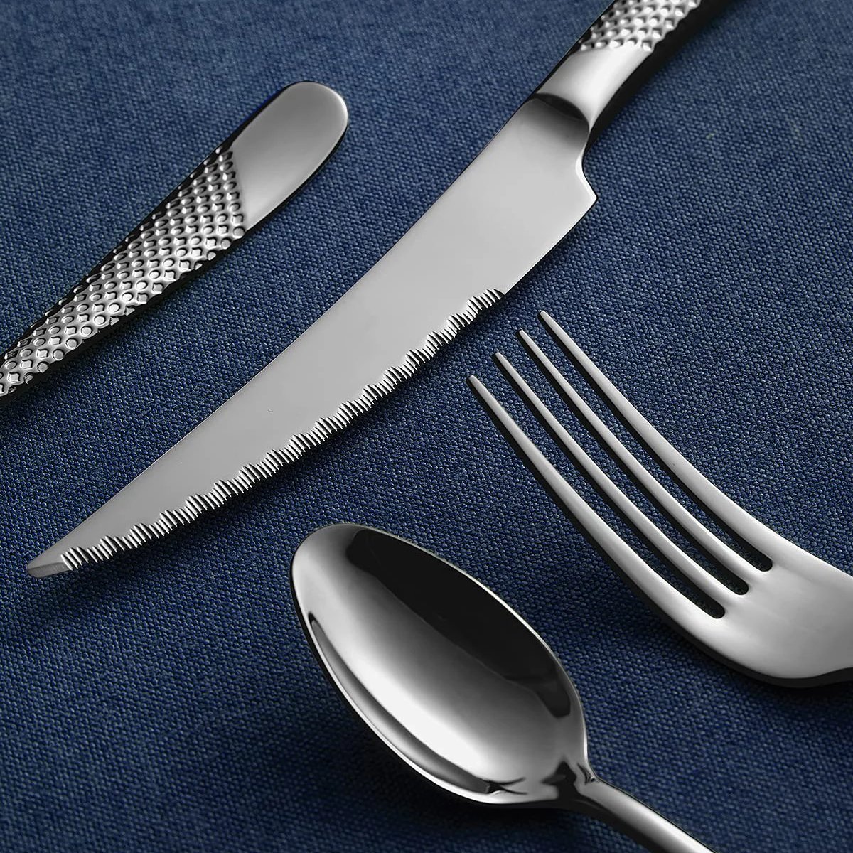 Best Selling Black Retro Royal Silverware Set Golden Cutlery 18/10 Stainless Steel Luxury Flatware