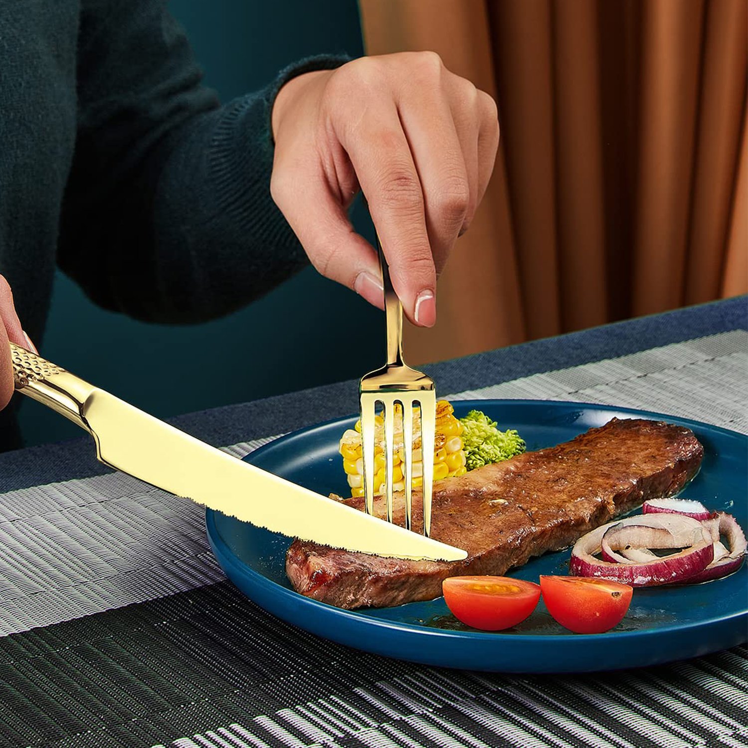 Best Selling Black Retro Royal Silverware Set Golden Cutlery 18/10 Stainless Steel Luxury Flatware
