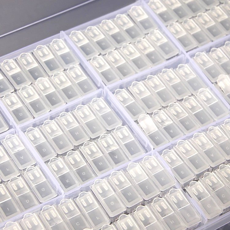 124 Bottles Plastic Storage Box Nail art Diamond Painting Accessories Tools Beads Container Box Jewelry Diamond Storage Box
