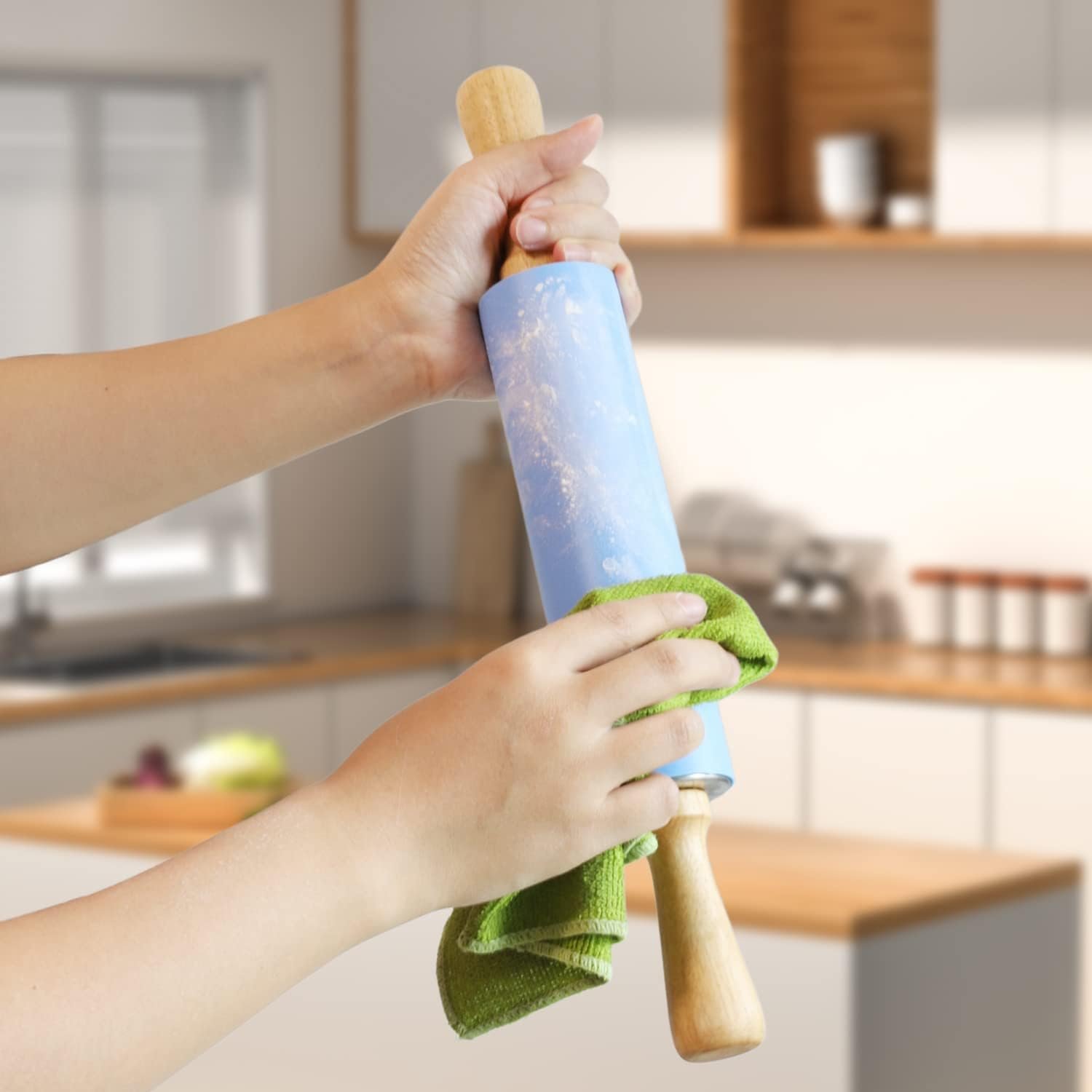 Food Safe Grade Silicone Household Kids Baking Dough Rolling Pin With Wooden Handles