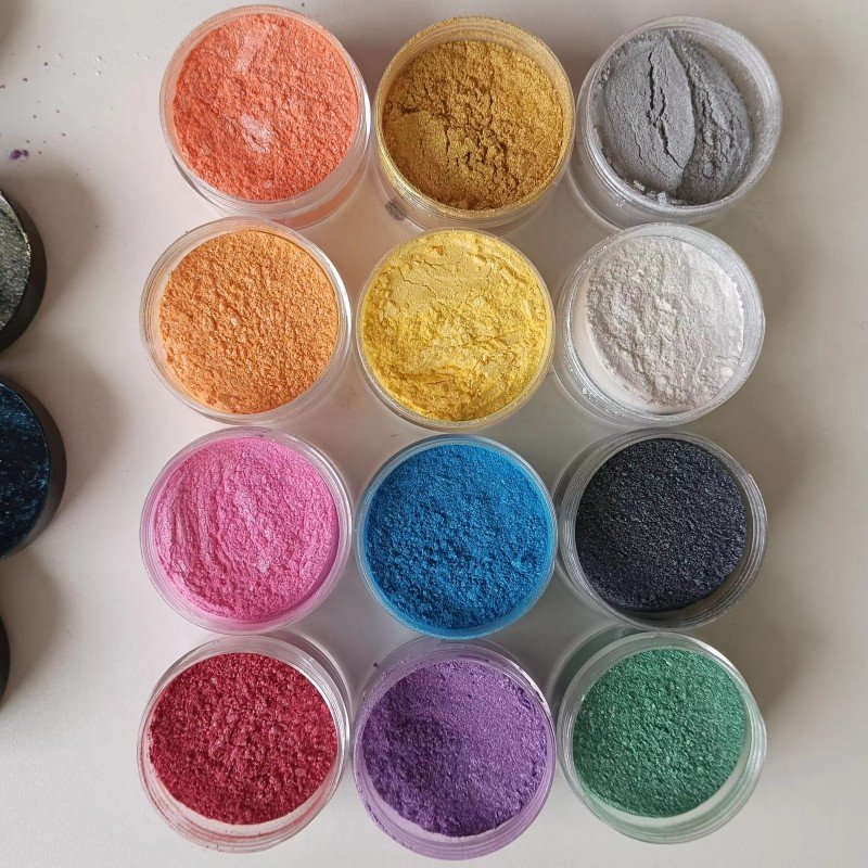 Luster Dust Fine Edible Glitter 14Colors Food Grade Edible Shimmer Dust Vegan Food Coloring Powder for Drinks, Cake Decoration