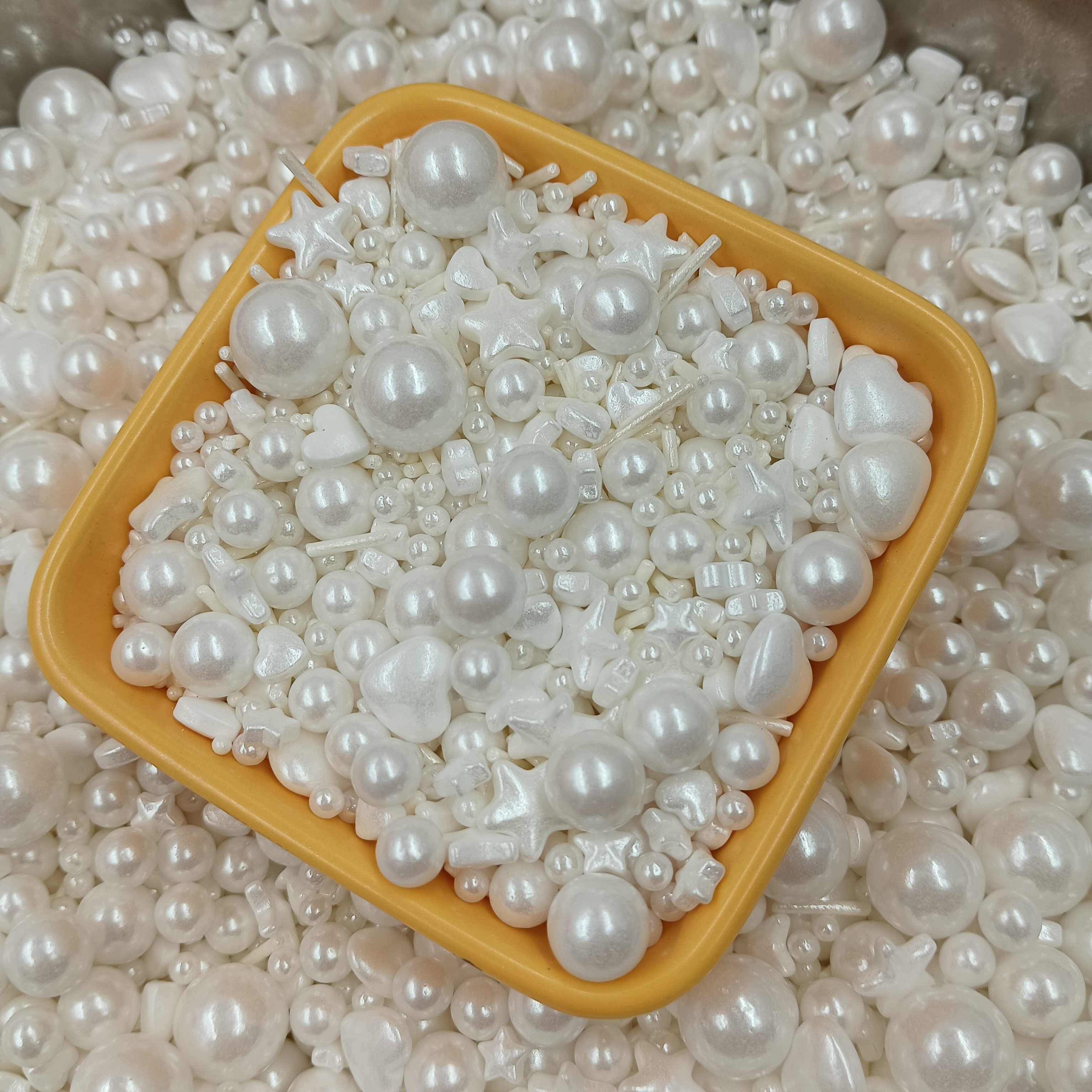 Sprinkles manufacture Mix size pearly sugar beads Edible Sprinkles Cake Decoration White pearl sprinkles