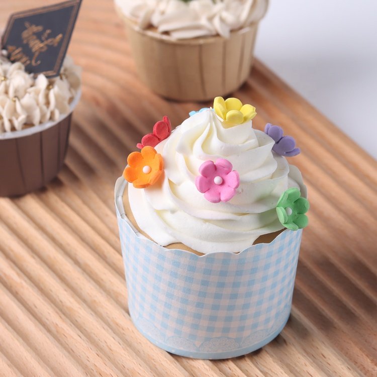 32-Count Daisy Multi-Color Sprinkles Edible 3d Flowers Candy for Cake Icing Sugars Decorations for Bakery Toppers Decorations