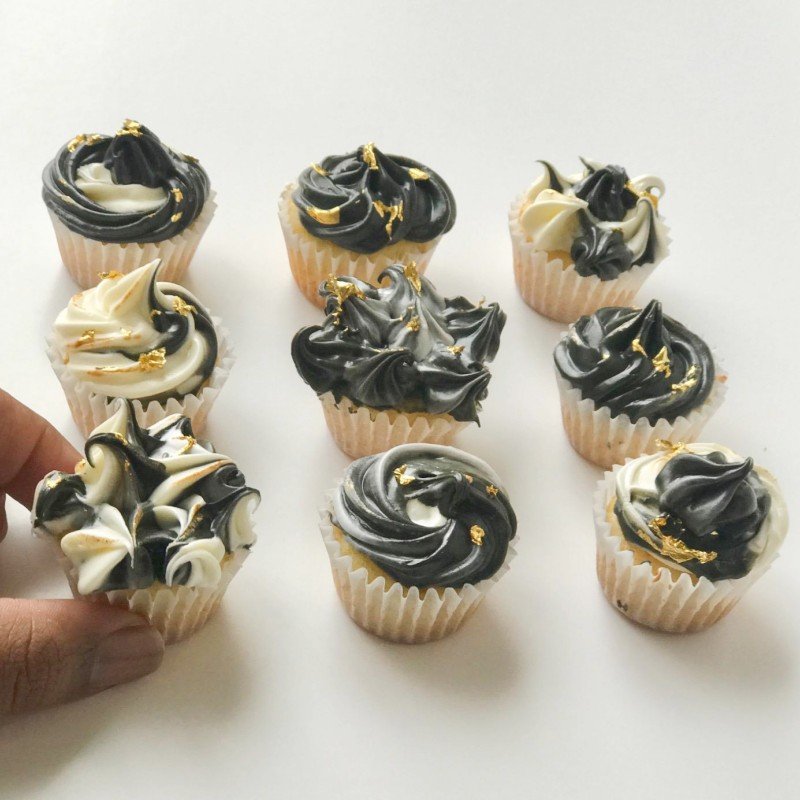 2g Bottles gold leaf flakes foil flakes cake decoration