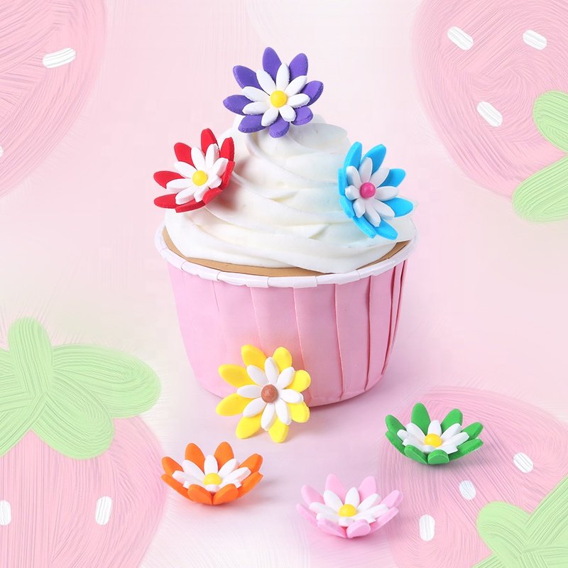 2023 New baking Supplies Wholesale Beautiful cake flowers edible cake toppers decorations for bake decorating