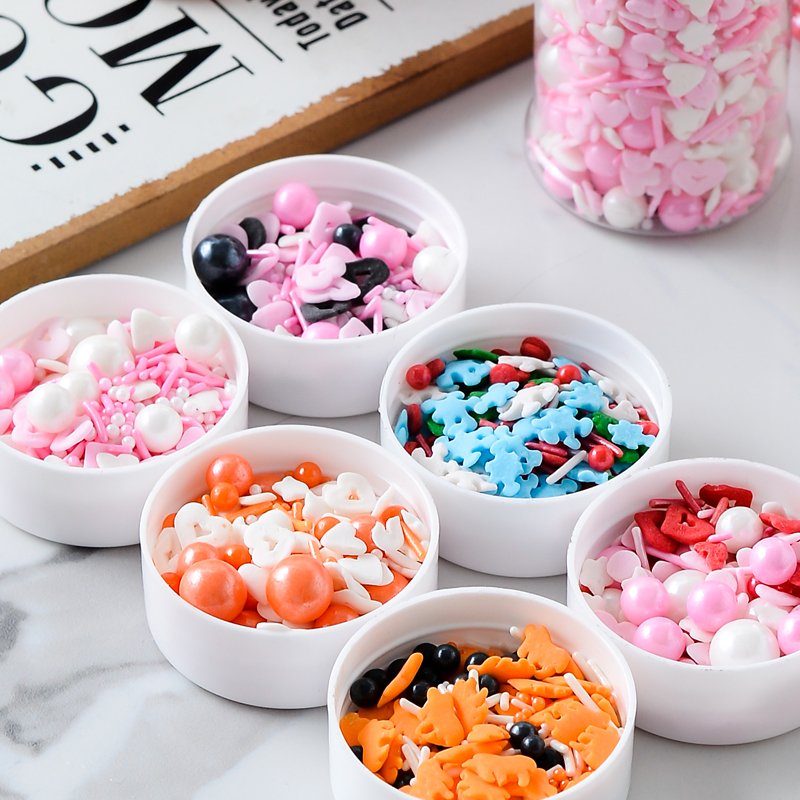 Factory direct 7 mixing color edible confetti candy rainbow tablets in 85g bottle bakery decoration ingredients