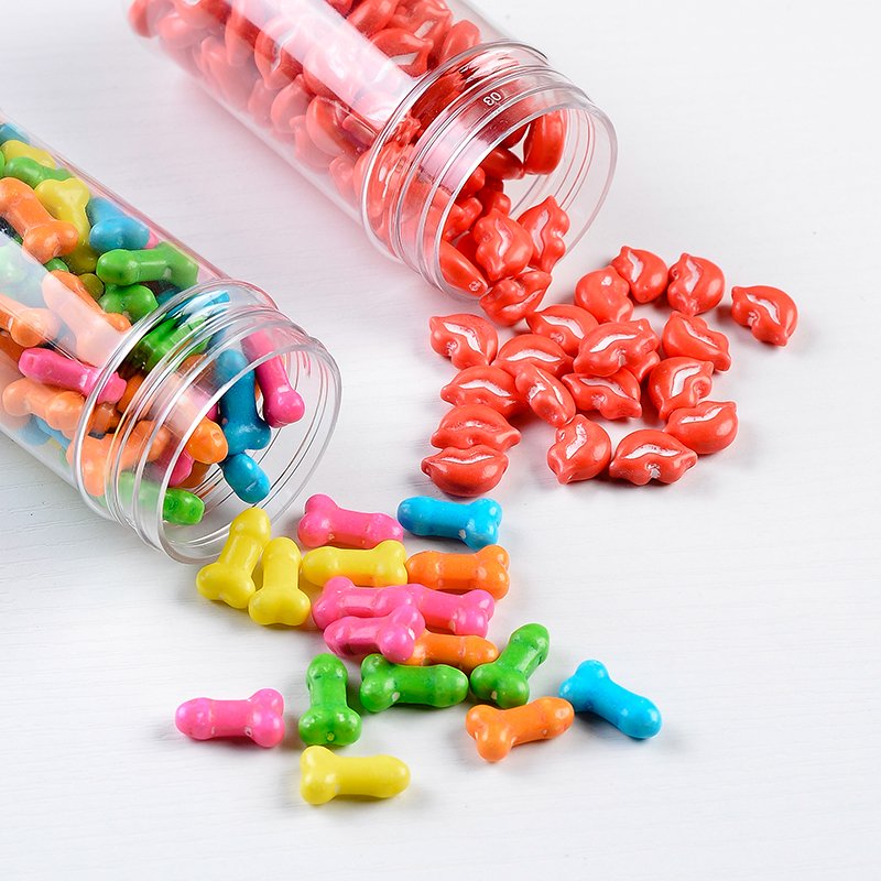 Factory direct wholesale mix color edible molded candy lip sexual molded in 85g bottle for Valentine's Day