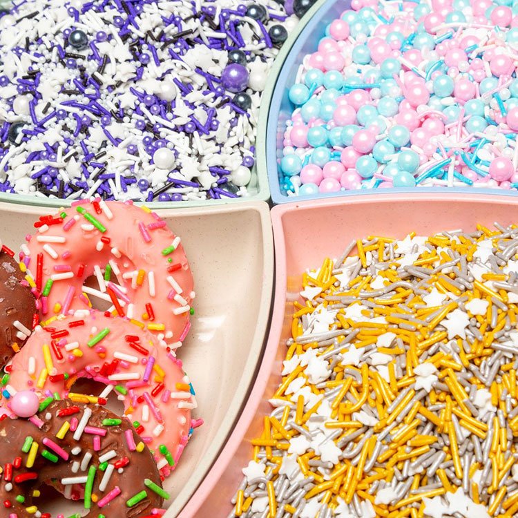 Wholesale Customized Good Quality Non Pareil Heart Cake Sprinkles 25K Sacks