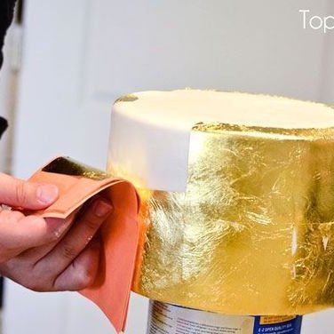 Wholesales 24K Edible Gold Leaf Sheets For Cake Decoration