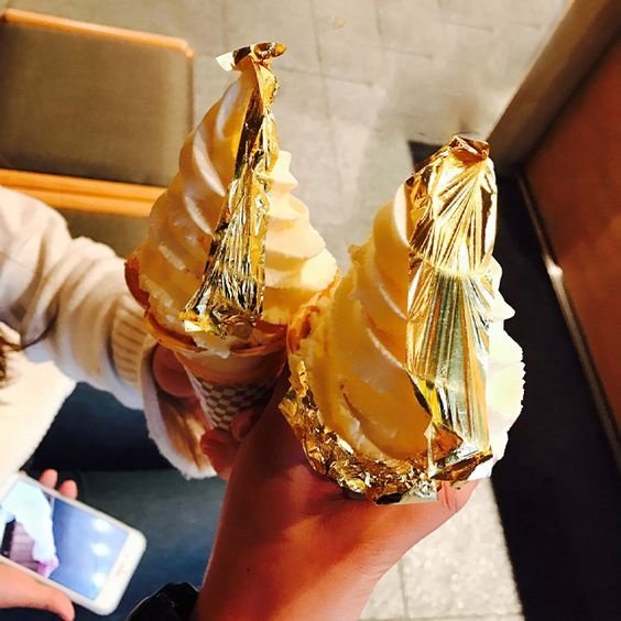 Wholesales 24K Edible Gold Leaf Sheets For Cake Decoration