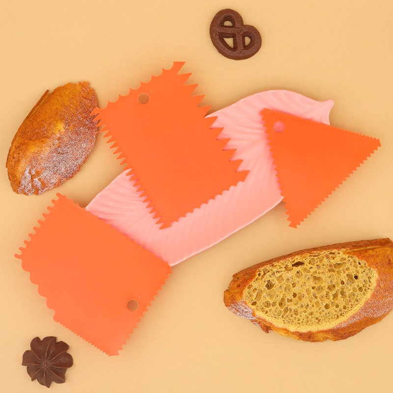 3 pcs plastic scraper baking tools Dough cutting tool, cake decoration tool