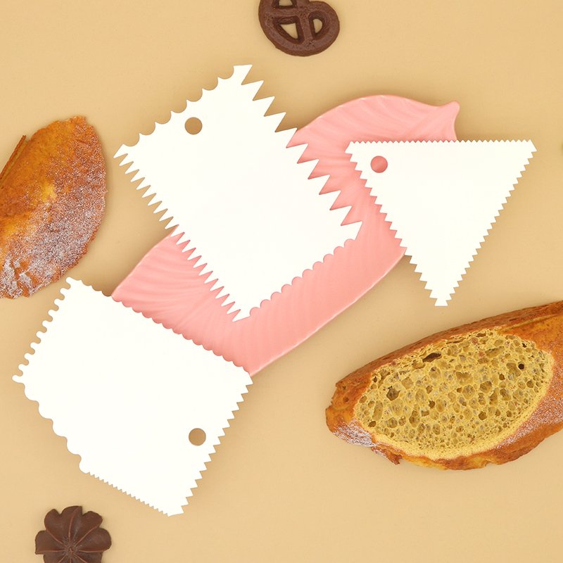 3 pcs plastic scraper baking tools Dough cutting tool, cake decoration tool
