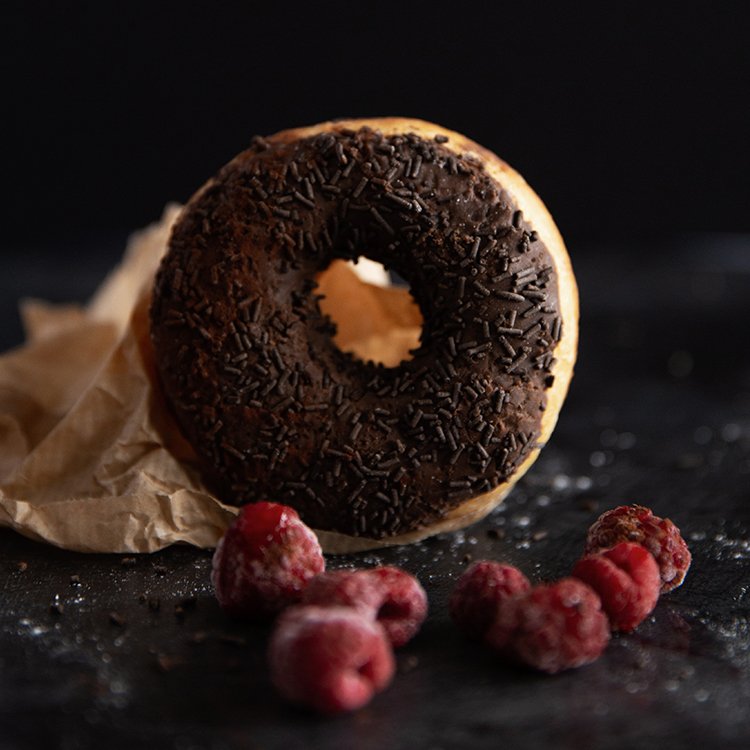 Edible chocolate sprinkles bakery ingredient sprinkles jimmies for cake decoration
