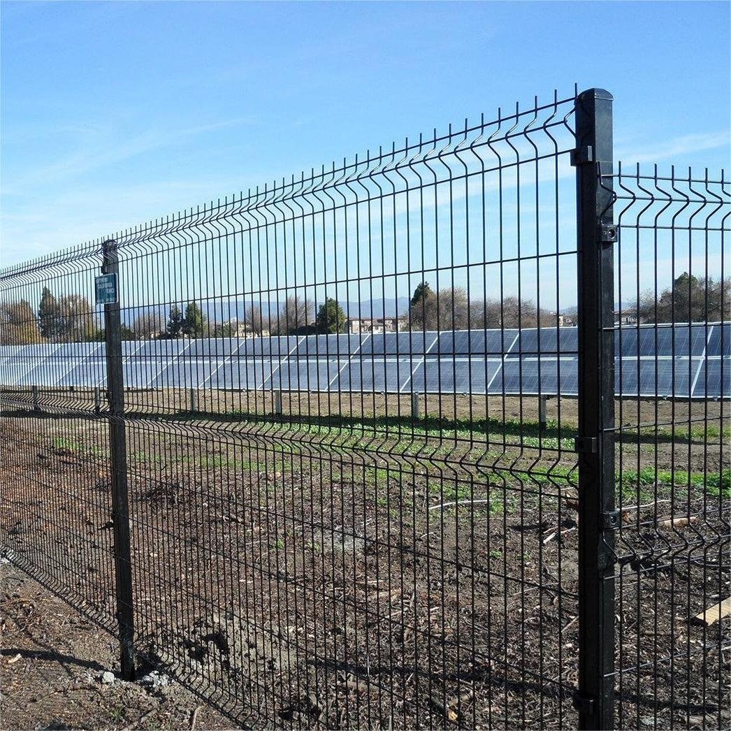 Iron Garden Fence Featuring 3D Curved Welded Wire Mesh Design