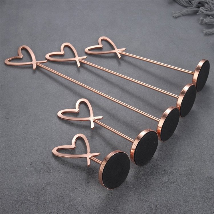 Wholesale Stainless Steel Heart Shaped Wedding Table Seat Dish Place Card Holder Pedestal Buffet Number Clips Holder