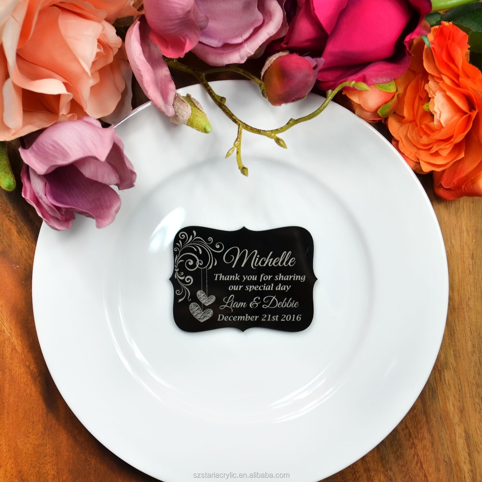 Custom Logo Clover Acrylic Guest Name Place Cards Engraved Acrylic Wedding Placecards For Wedding Favour