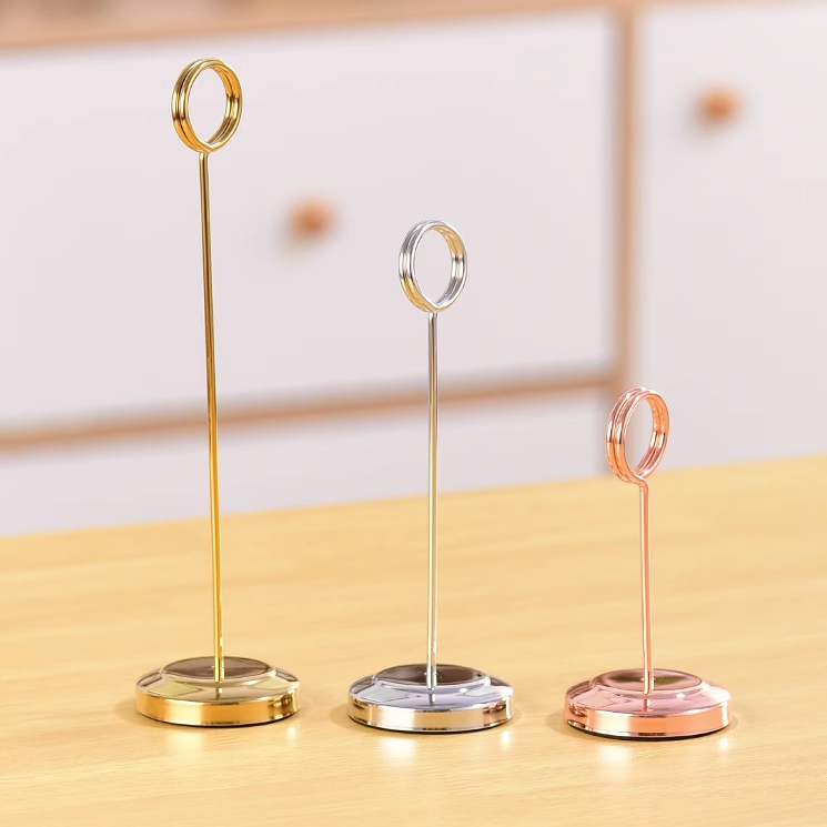 Custom Restaurant Hotel Gold Metal Mini Chair Name Card Holders Wedding Place Card Holder