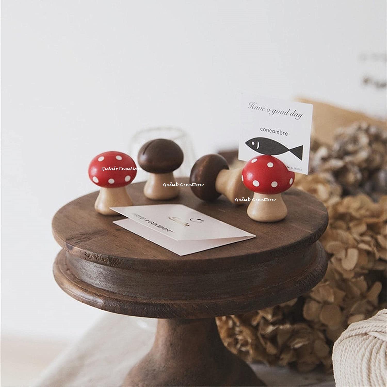 New Arrival Wooden Mushroom Card Holder Business Card Display Holder Mango Wood Card Case for Desk Desktop