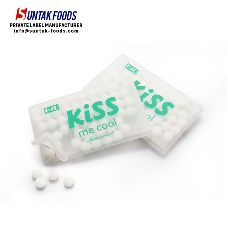 KISS Cool mint candy with PP Dispenser Card