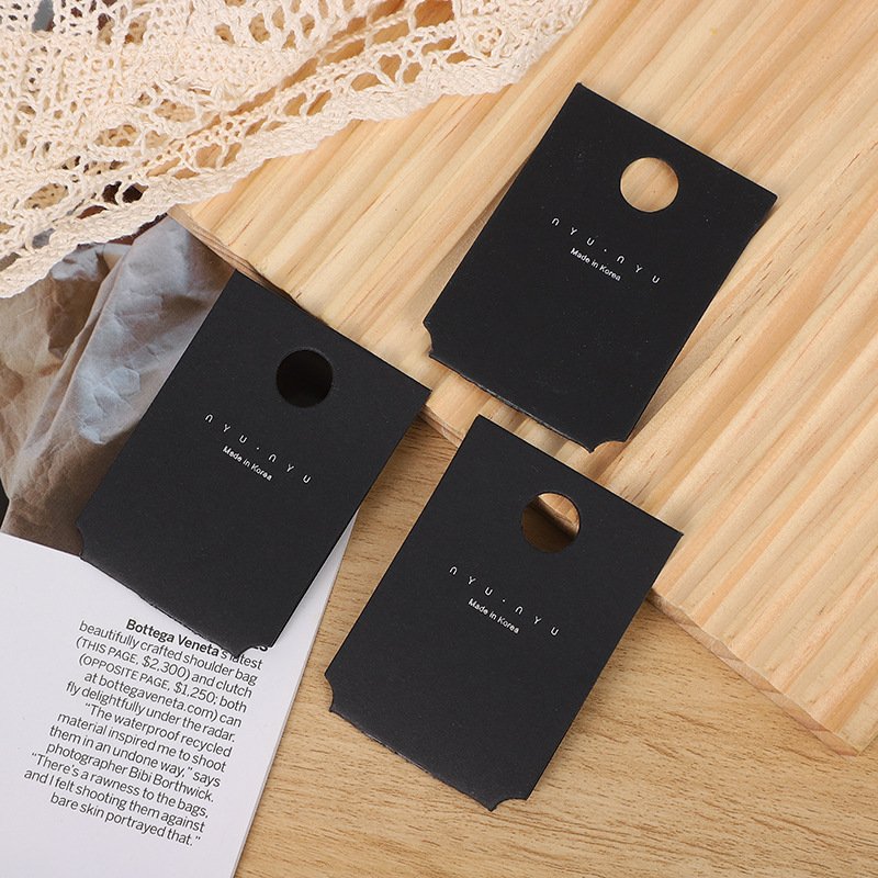 High End Recycled Black Paper Jewelry Display Cards Customized Logo Centre Folded Ring Stud Necklace Holding Card With Hole