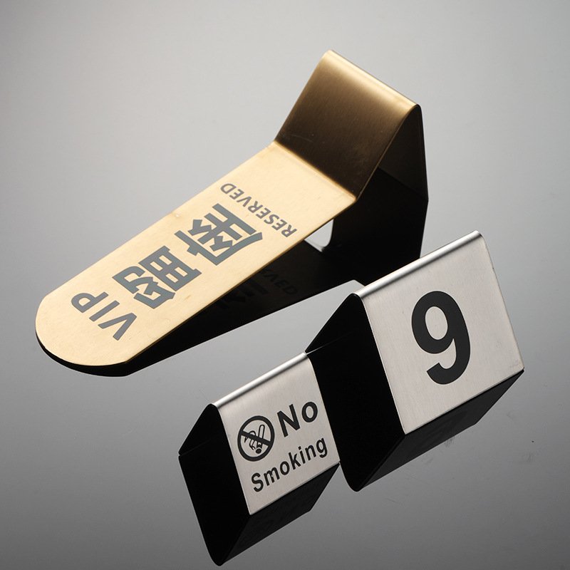 Personalized Custom Triangle Laser Engraving Stainless Steel Display Stand Menu Card Display Restaurant Table Number Holder