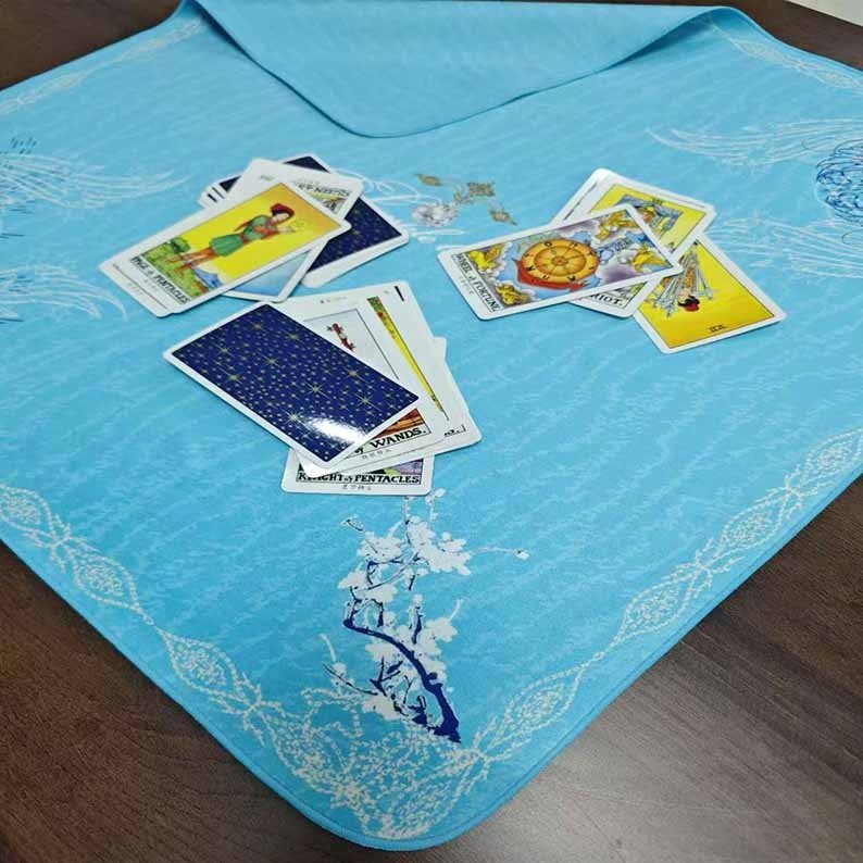 Ultra Soft Double-Sided Velvet Printed Art Table Place Mats Customized Tarot Card Special Game Mat for Weddings and Play