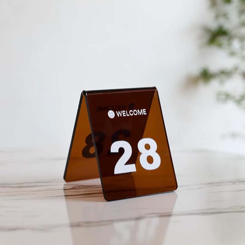 Mini Durable Acrylic Customized Signboard for Wedding Fashion Design Signboard Standing Seating Card