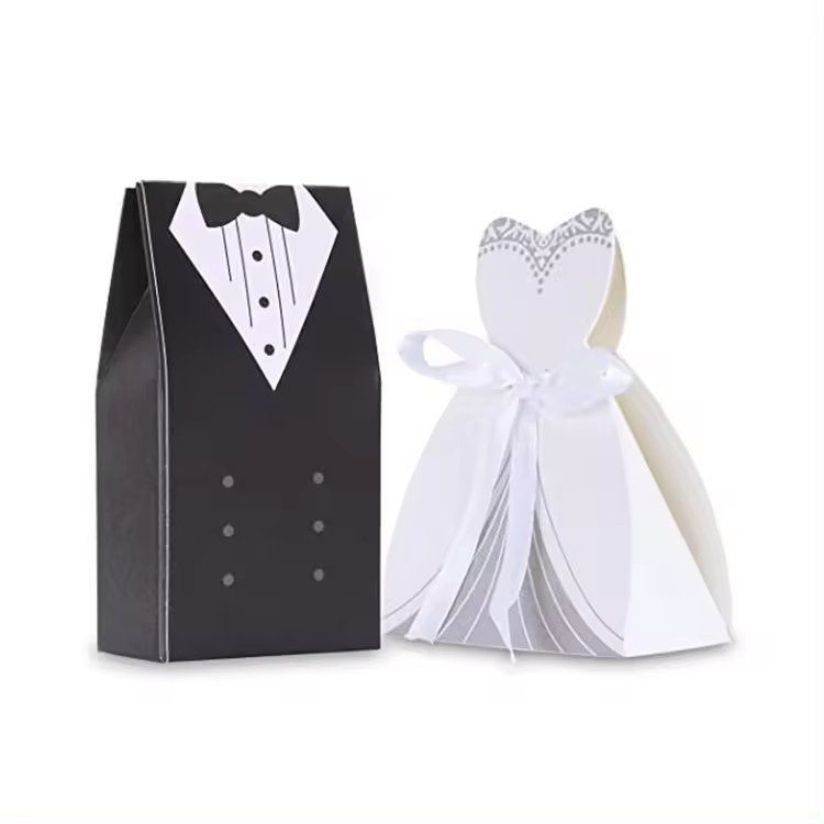 Wholesale Wedding Favors Place Cards Paper Small Candy Favour Gift Packaging Boxes for Guests