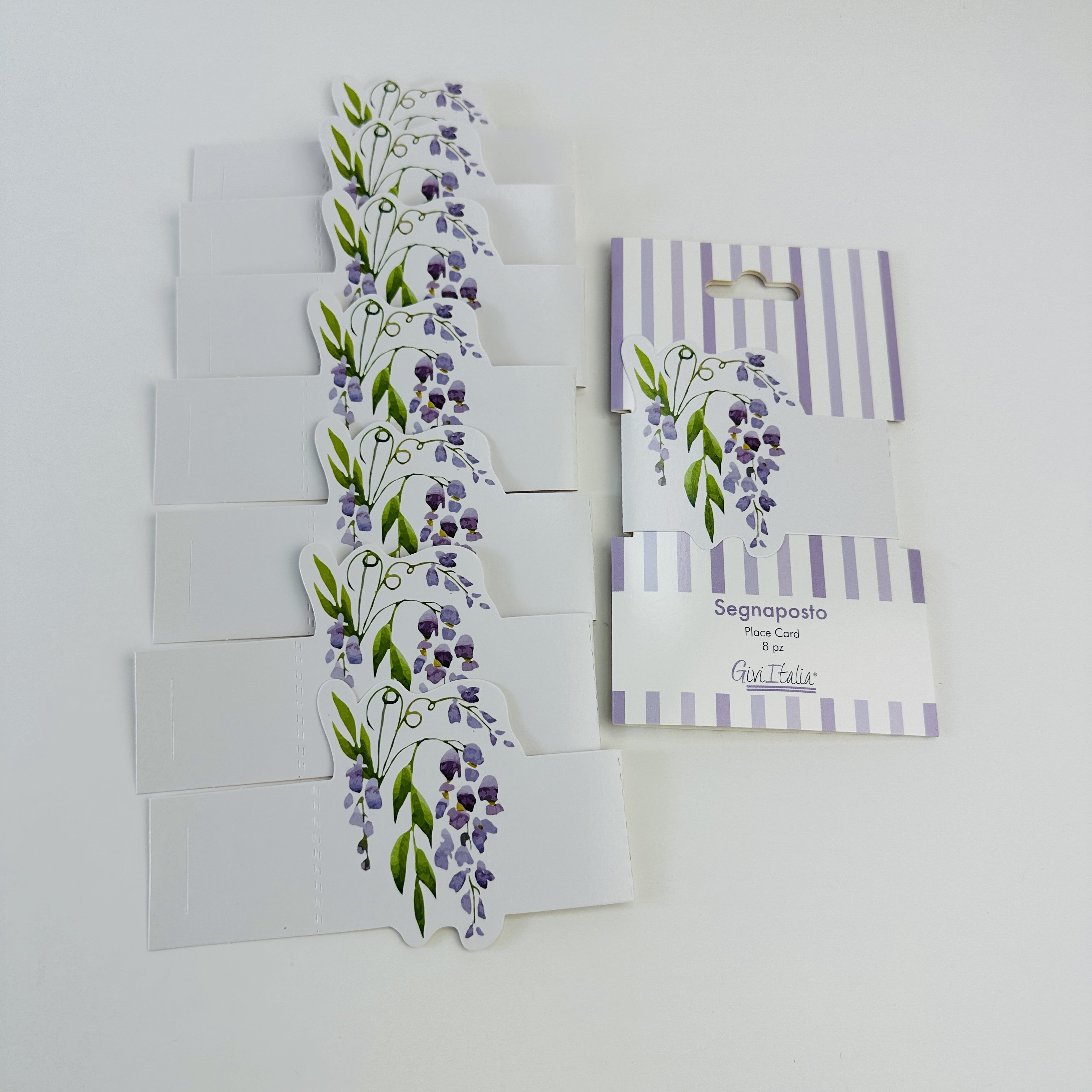 New Arrival 8 pcs Lilac Paper Place Cards Purple Flower Tented Cards Table Name Signs for Spring Holiday Buffet Party Wedding