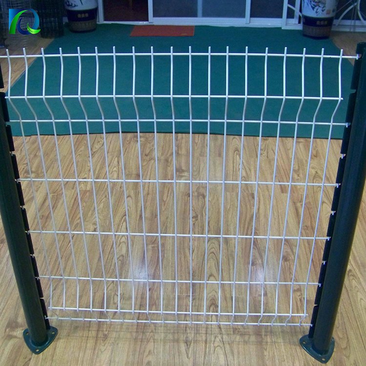2.5m Length Panel Galvanized Steel Welded Curved 3D Wire Mesh Fence for Commercial Playgrounds