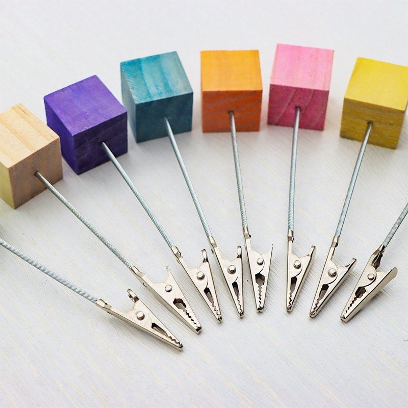 Wooden base Table Number Holder Memo Clips Stand Place Card Holder for Wedding Hotel Party