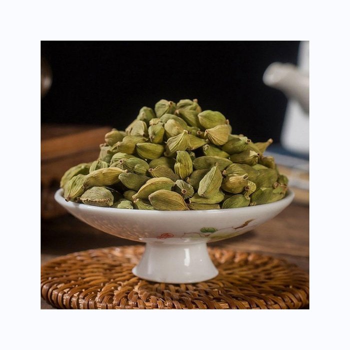 Top Quality Large Cardamom Seeds bulk spices Dried Green Cardamom 100% Natural Wholesale Factory Price suppliers Cardamom Green