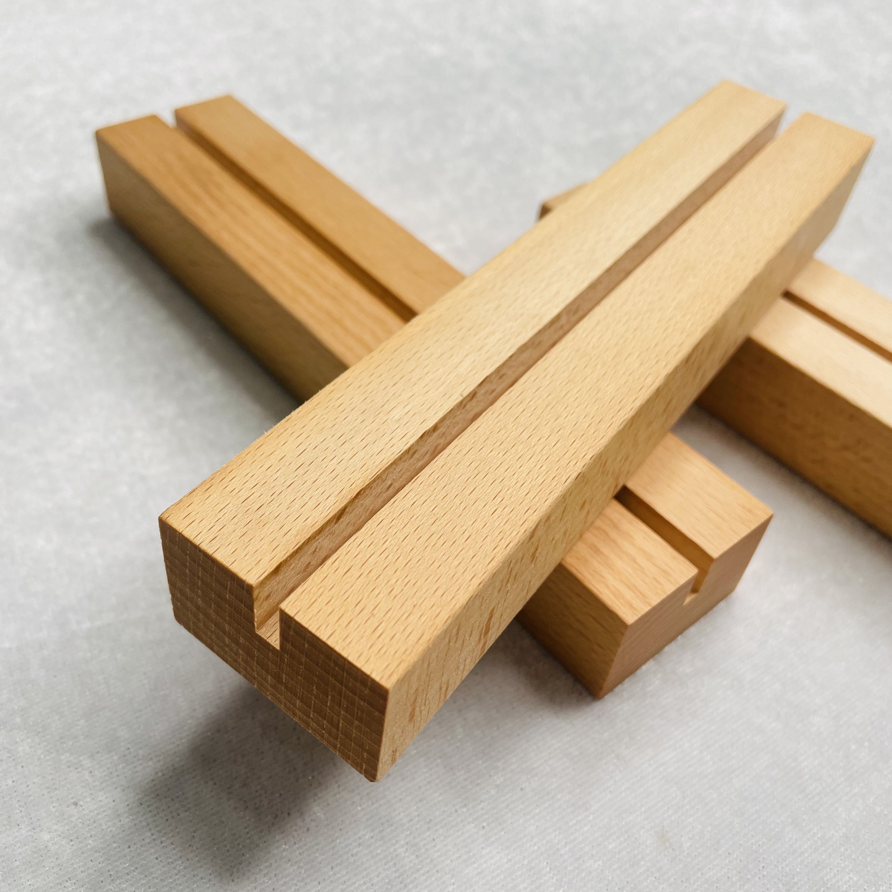 Wood Business Card Display Place Card Holders Table Number Stands Name Card Holder for Wedding and Table Name