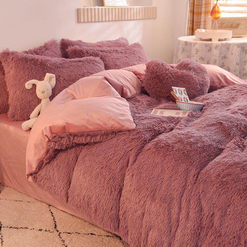 Winter Princess Milk Velvet Four-piece Set Double-sided Warm Coral Velvet Quilt Cover Thick Mink Velvet Quilt Cover