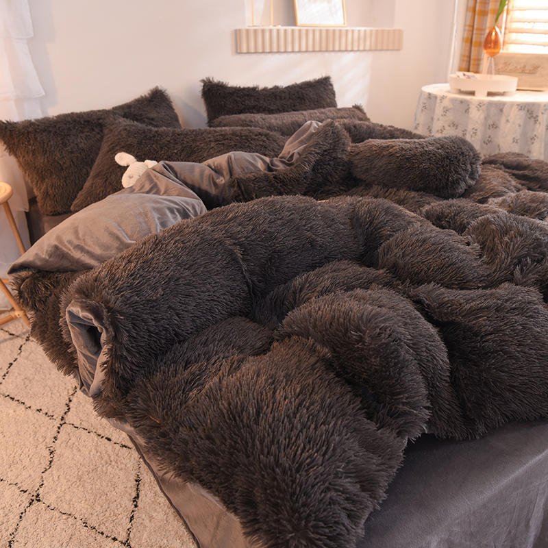 Winter Princess Milk Velvet Four-piece Set Double-sided Warm Coral Velvet Quilt Cover Thick Mink Velvet Quilt Cover