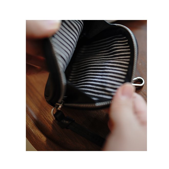 Customized Genuine Leather Zip around Wallet for Business RFID Purse Card Holder for Credit Cards and Passports
