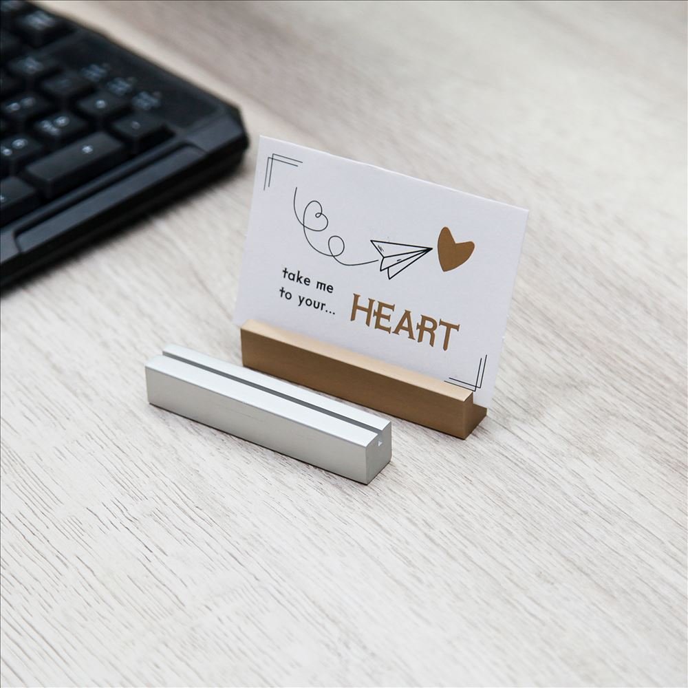 Maxery Classic Minimalist Metal Aluminum Card Stand Holder Table Decoration Place Card Holders Silver Card Stand for Wedding