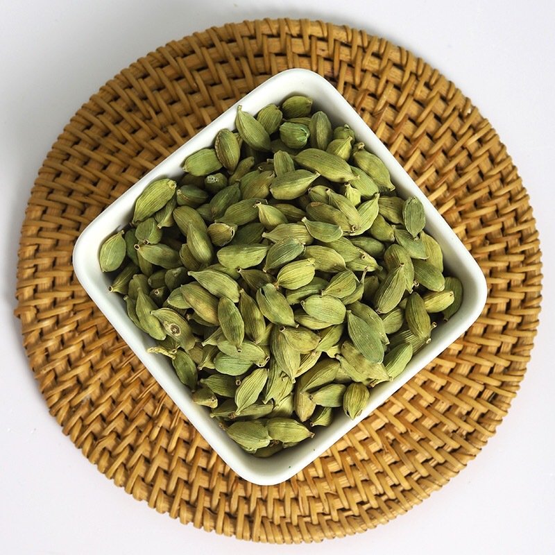 Chinese Spice Exporters Organic Cardamom Seeds 100% Natural Green Cardamom For Kitchen Seasoning