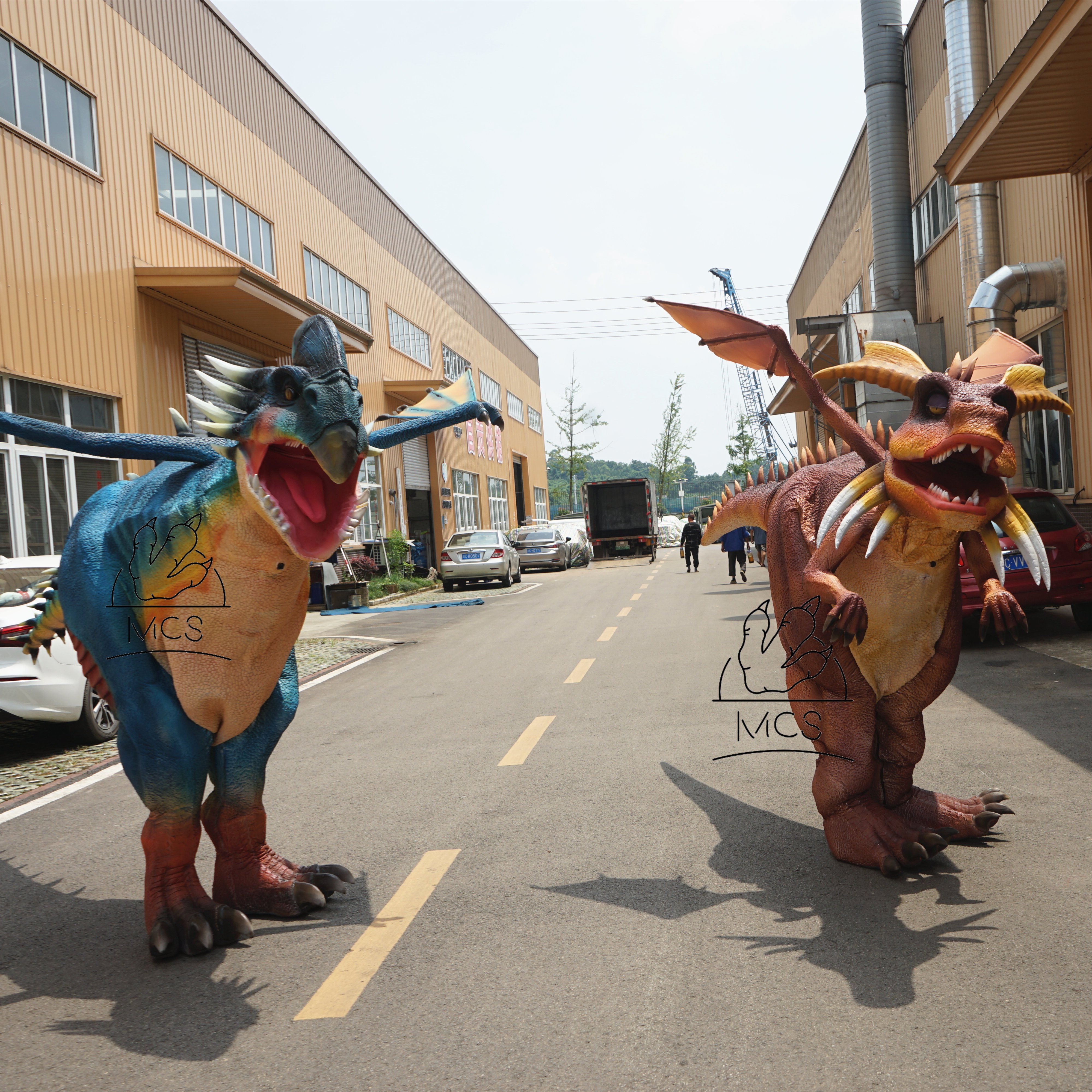 MCS-High Quality Professional Animatronic Raptor Dinosaur Costume Adult Mascot