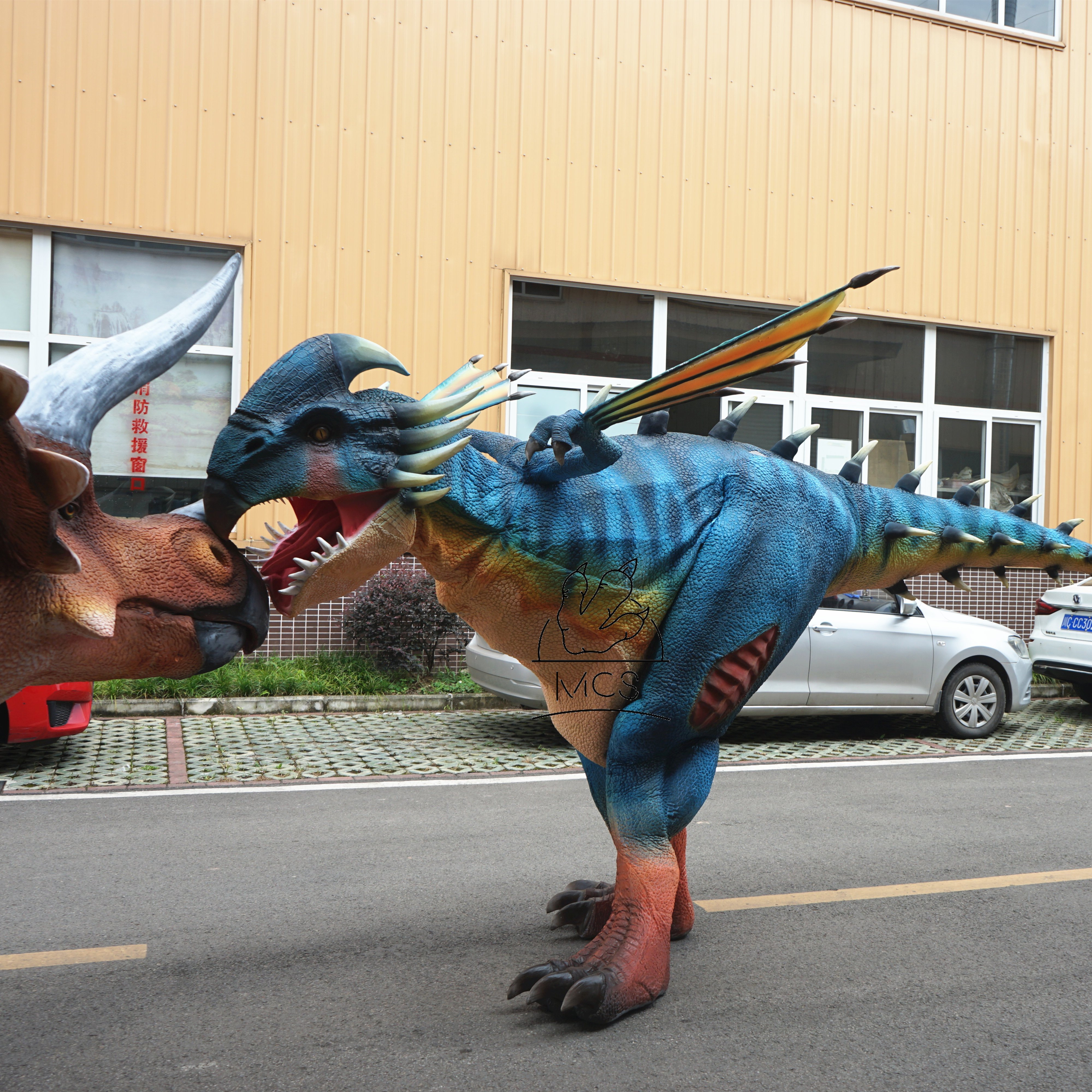 MCS-High Quality Professional Animatronic Raptor Dinosaur Costume Adult Mascot