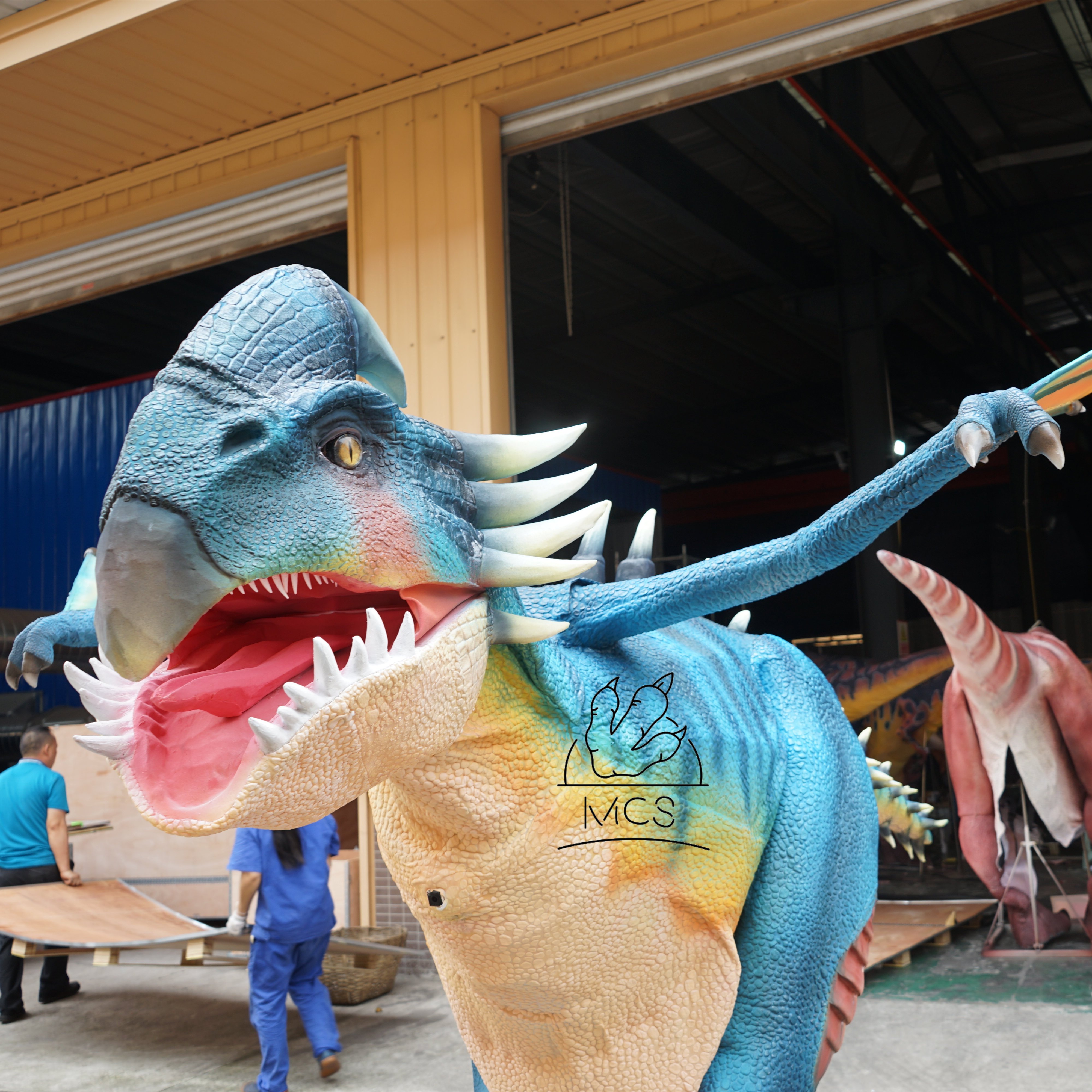 MCS-High Quality Professional Animatronic Raptor Dinosaur Costume Adult Mascot