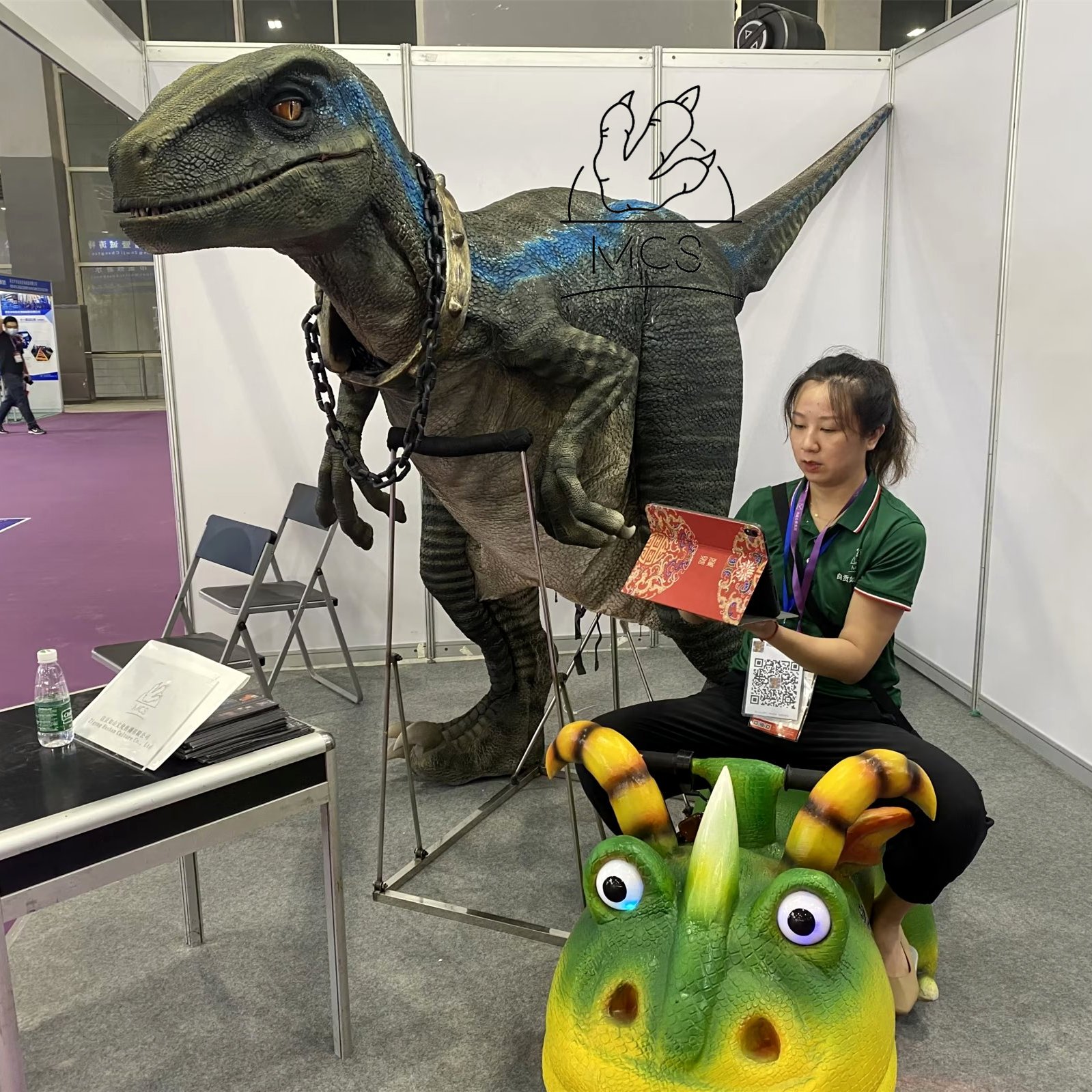 MCS-Hidden Legs Colorful Velociraptor Walking Dinosaur Costume