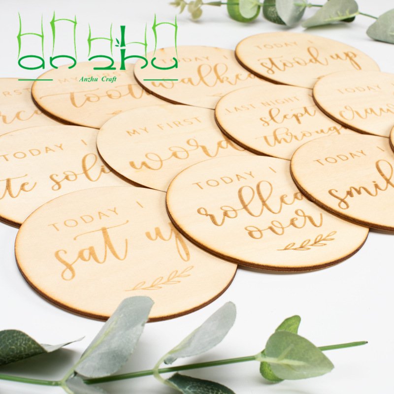 15cm Baby Milestone Wooden Round Newborn Monthly Milestone Cards and Hello World Birth Announcement Board