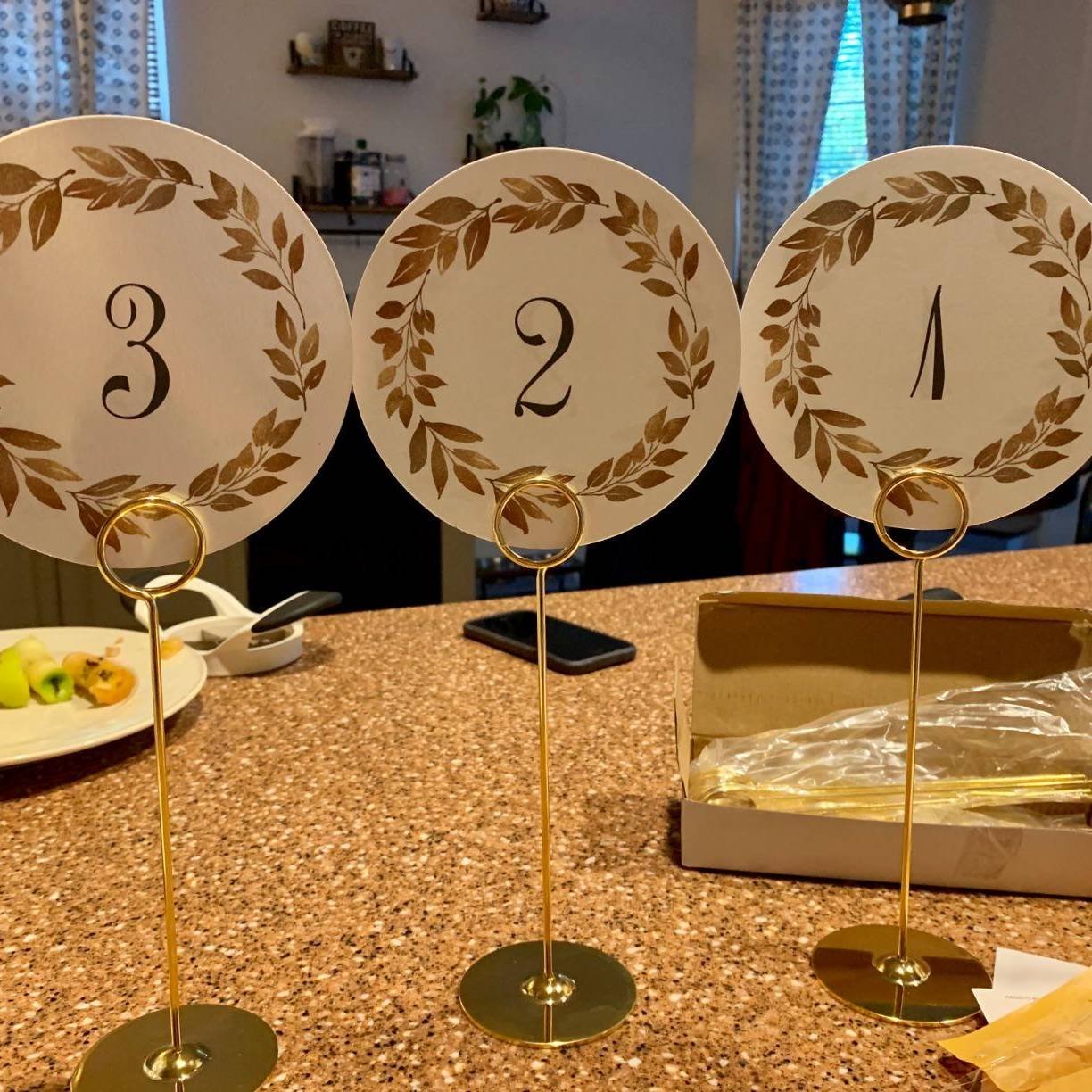 Gold Tabletop Menu Table Recipe Cardholder Reserved Place Card Harp-Clip Number Holder for Restaurants Weddings